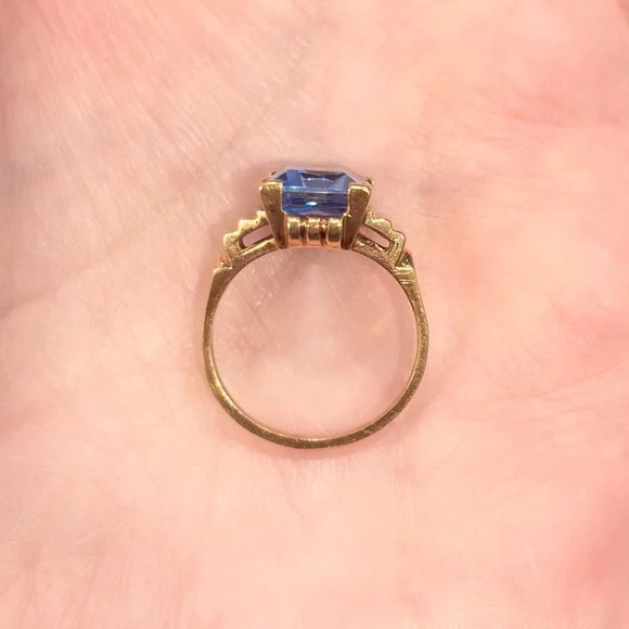 Vintage 14K Gold Lab Created Blue Spinel Ring: Emerald Cut, Mid-Century Modern - Picture 7 of 10